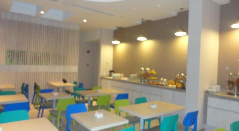 Holiday Inn Express Yopal By Ihg Екстер'єр фото